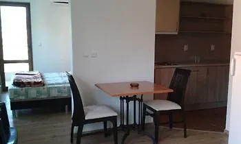 Apartment Golden House *