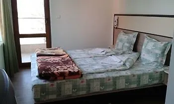 Apartment Golden House *